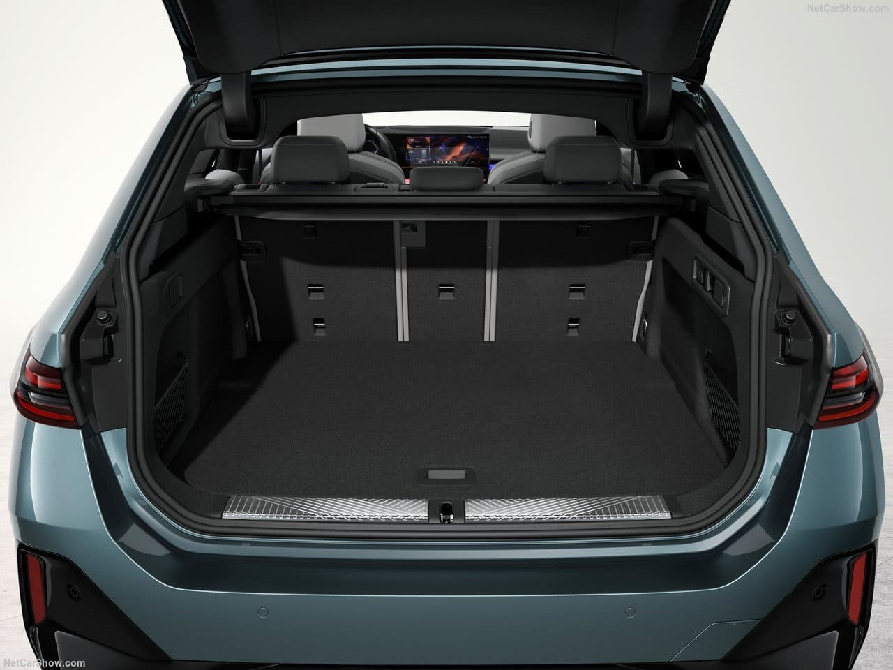2025 - BMW i5 TOURING, foto 174