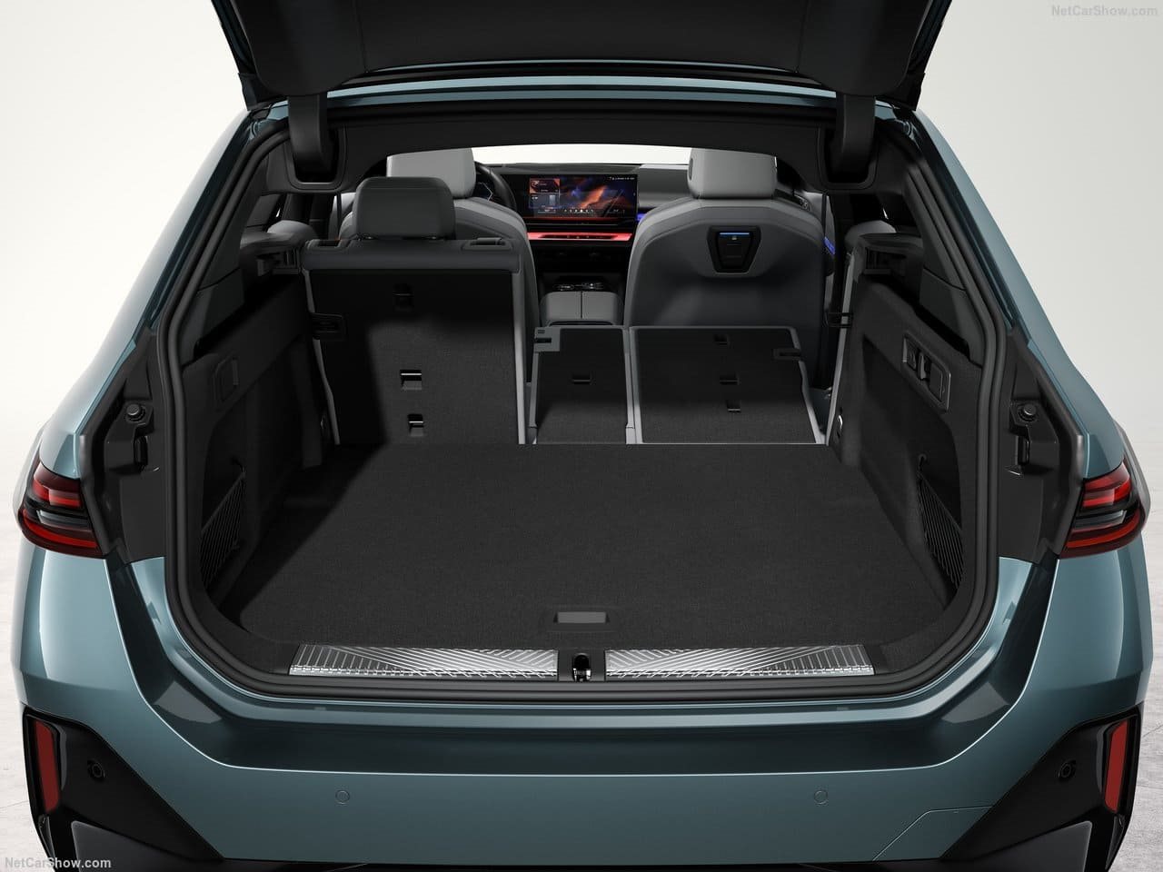 2025 - BMW i5 TOURING, foto 175