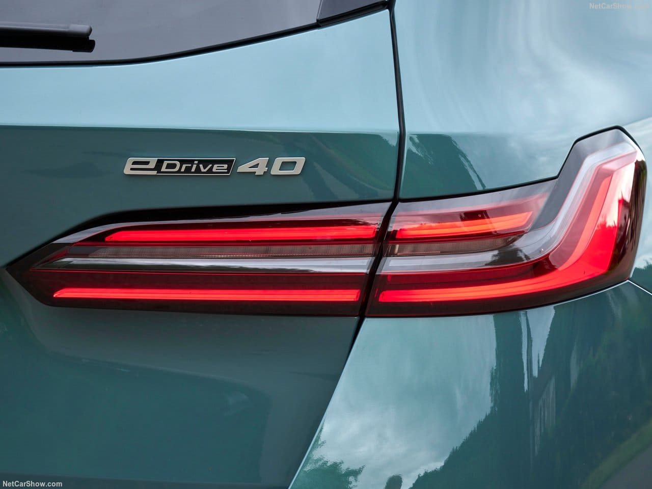 2025 - BMW i5 TOURING, foto 180
