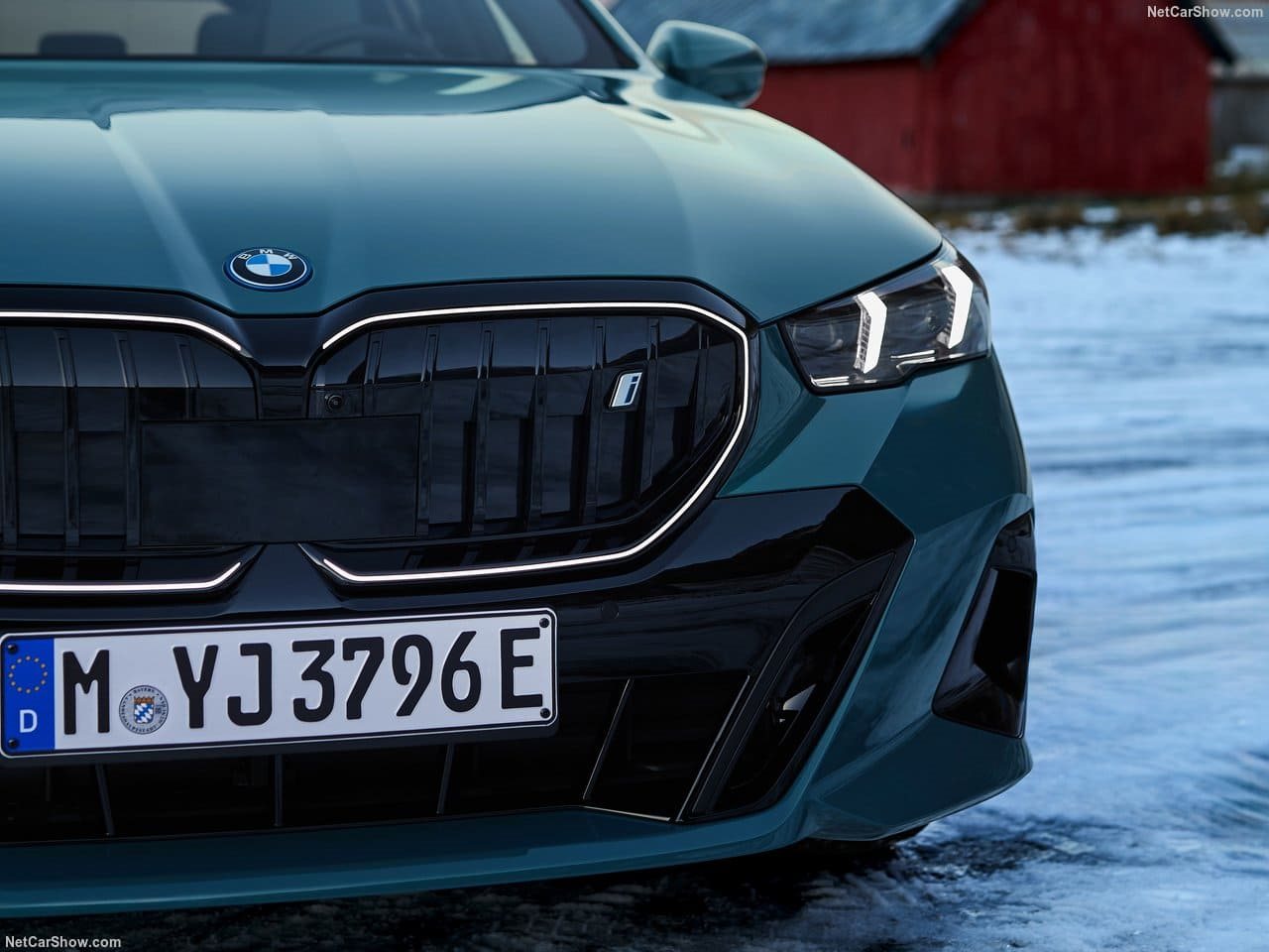 2025 - BMW i5 TOURING, foto 183
