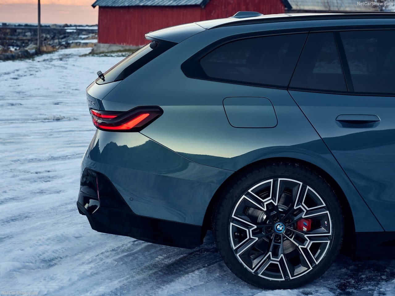 2025 - BMW i5 TOURING, foto 185