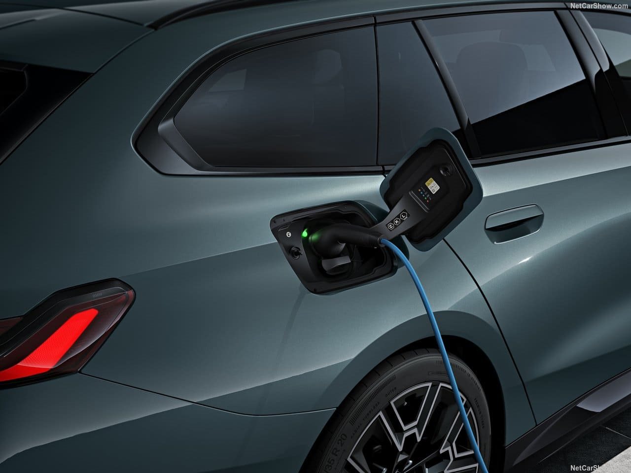 2025 - BMW i5 TOURING, foto 187