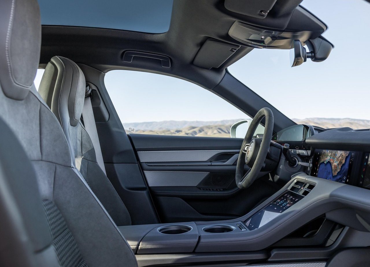 2025 - PORSCHE TAYCAN, foto 23