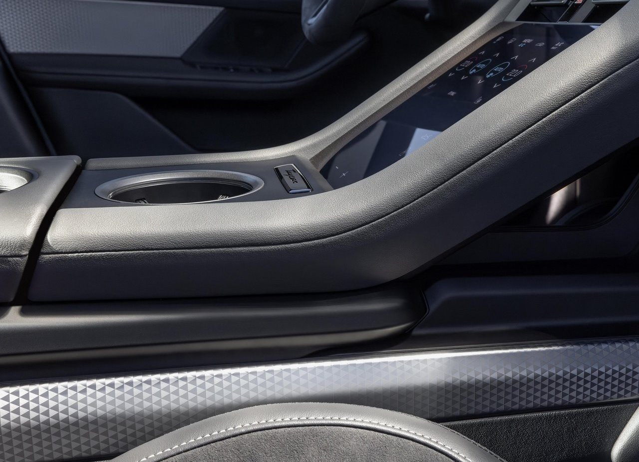 2025 - PORSCHE TAYCAN, foto 25