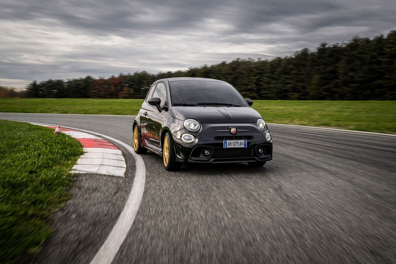 2024 - FIAT 695 ABARTH 75° ANNIVERSARIO, foto 2