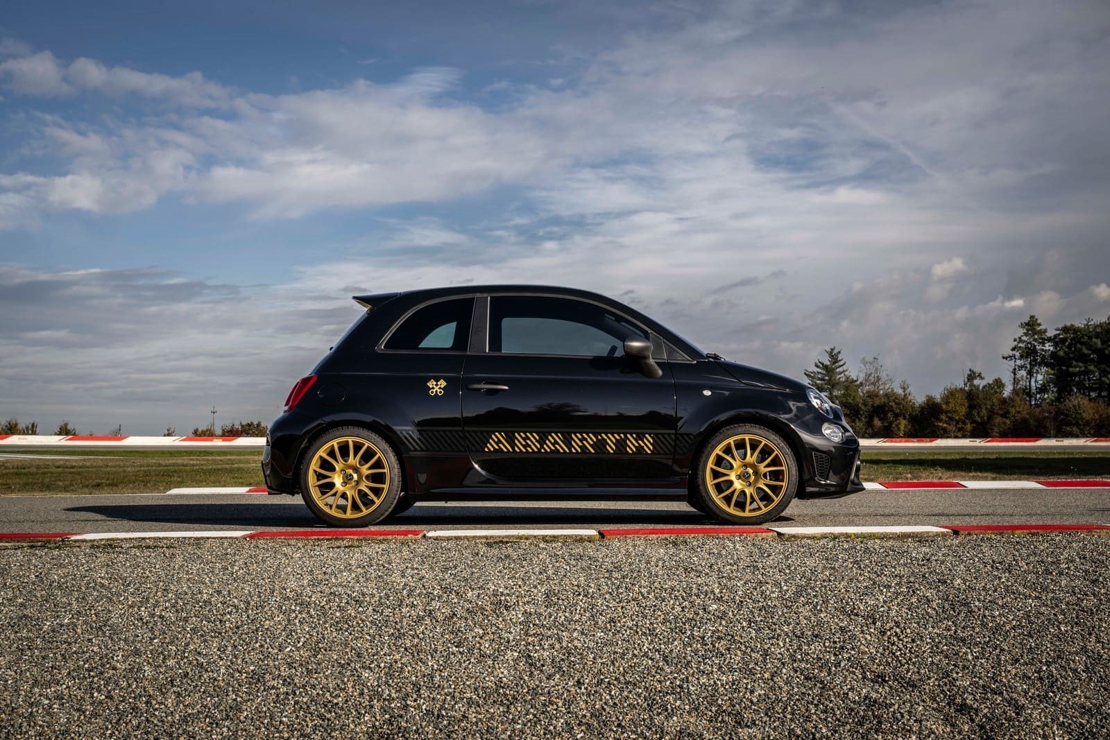 2024 - FIAT 695 ABARTH 75° ANNIVERSARIO, foto 17