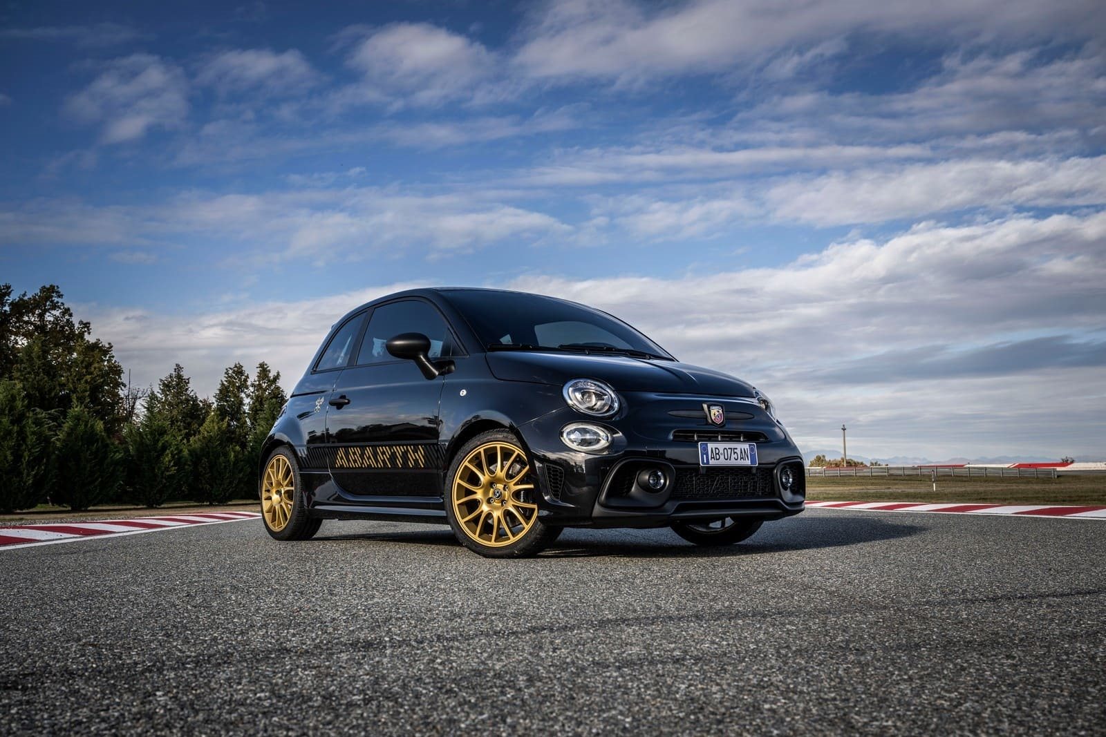 2024 - FIAT 695 ABARTH 75° ANNIVERSARIO, foto 22