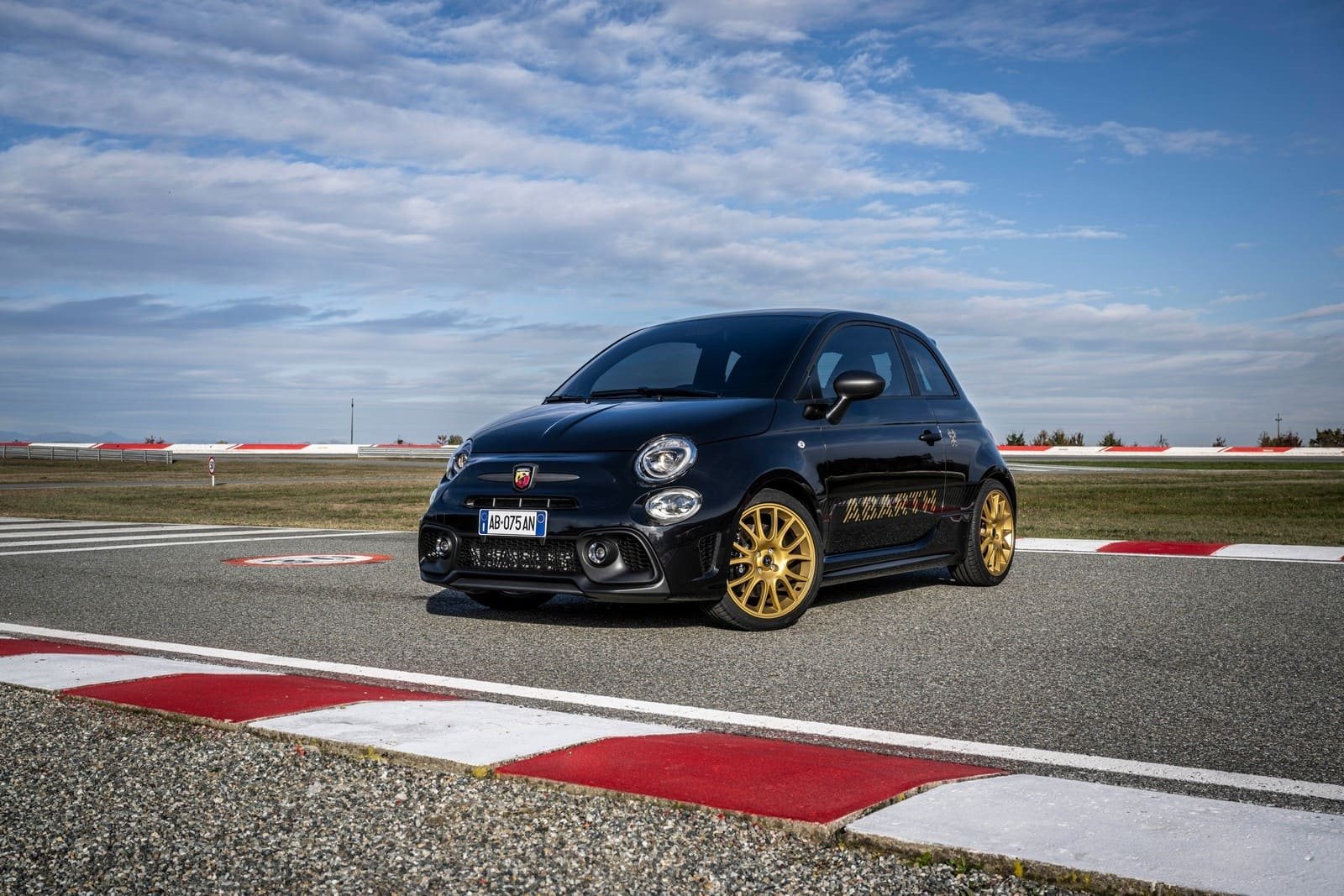 2024 - FIAT 695 ABARTH 75° ANNIVERSARIO, foto 23