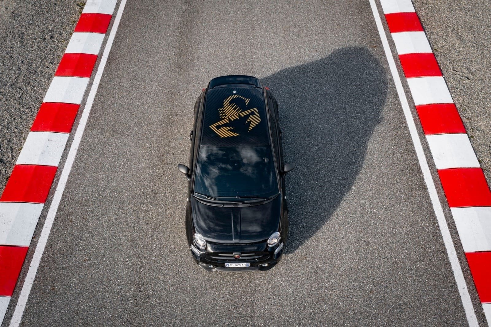 2024 - FIAT 695 ABARTH 75° ANNIVERSARIO, foto 32