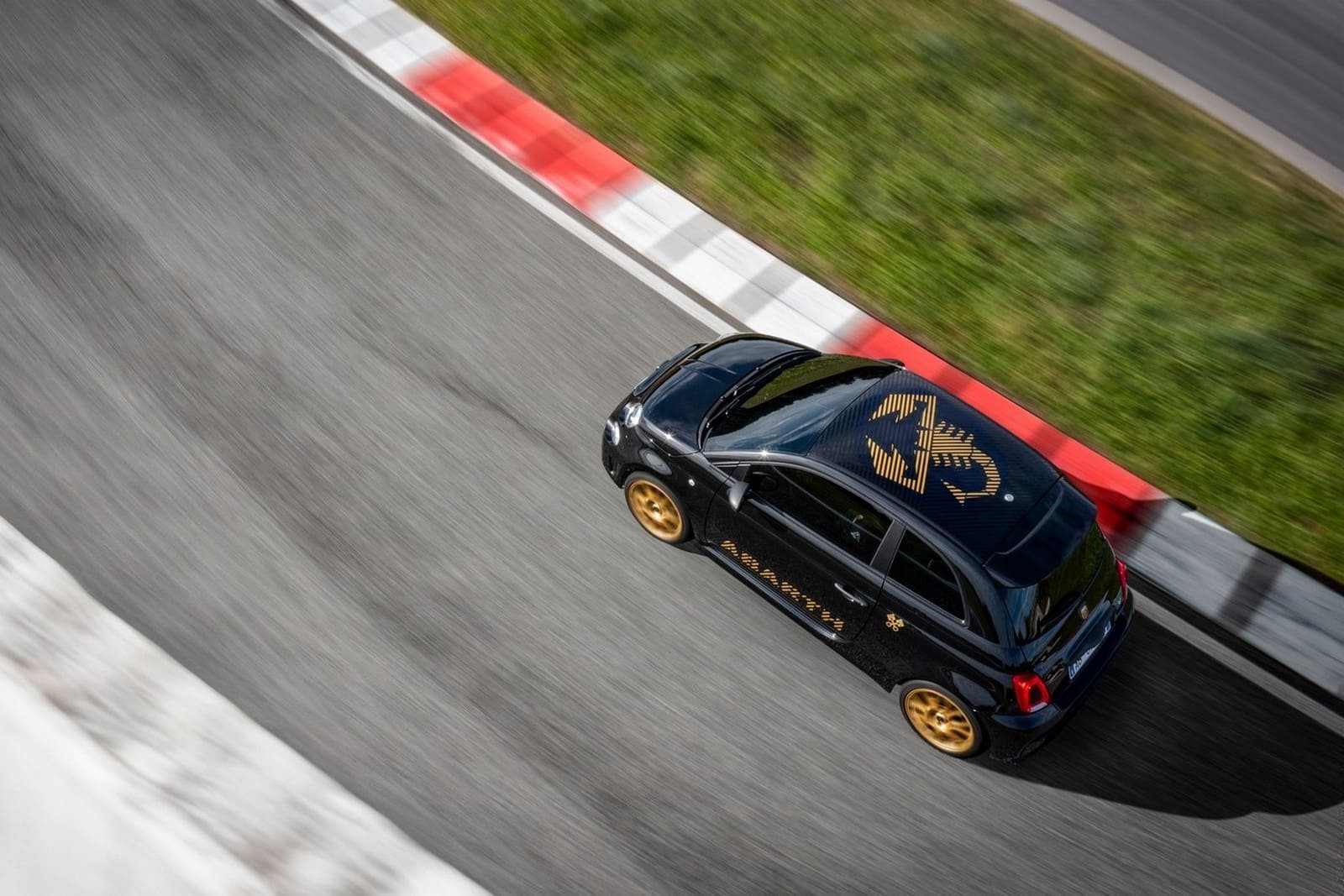 2024 - FIAT 695 ABARTH 75° ANNIVERSARIO, foto 36