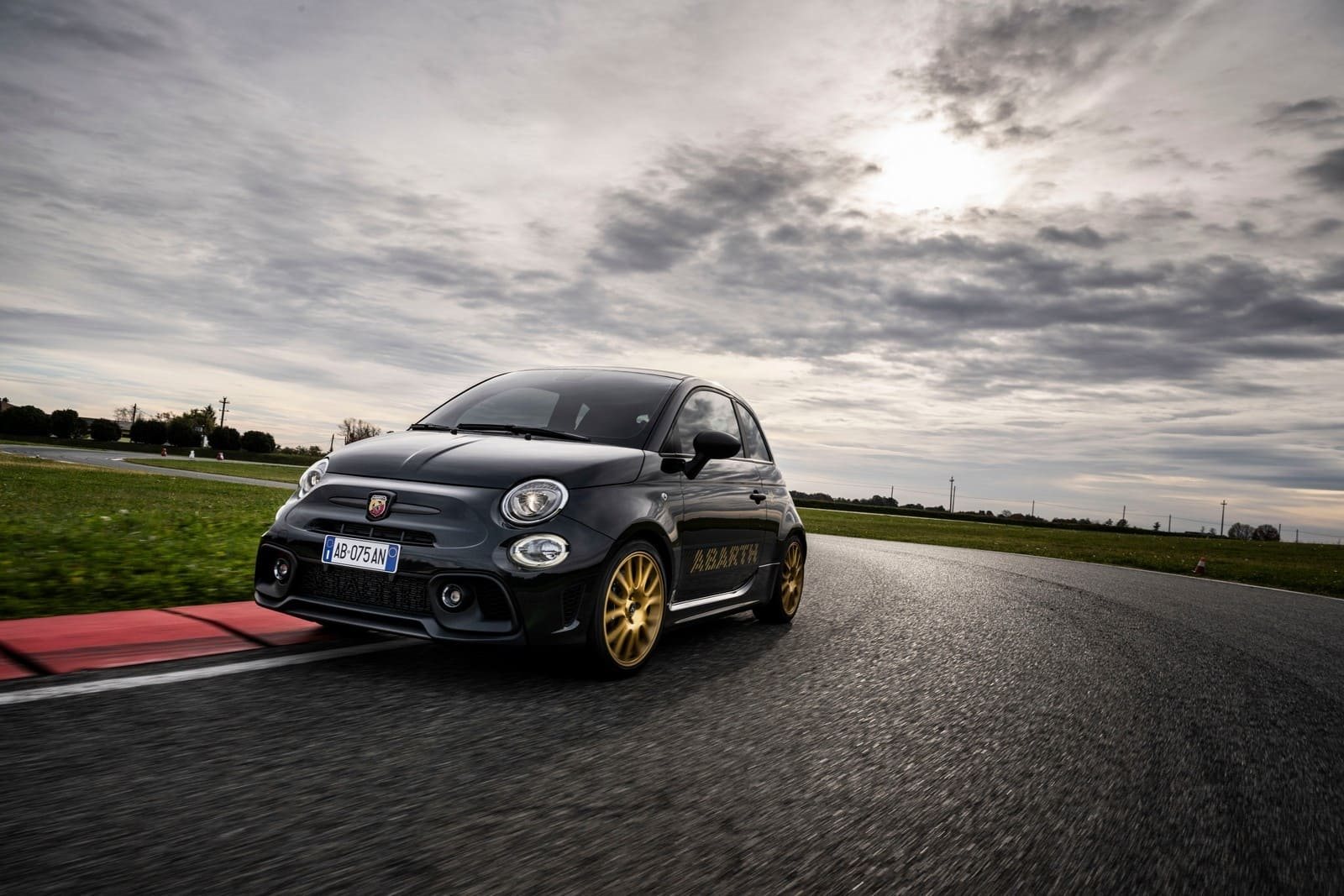 2024 - FIAT 695 ABARTH 75° ANNIVERSARIO, foto 37