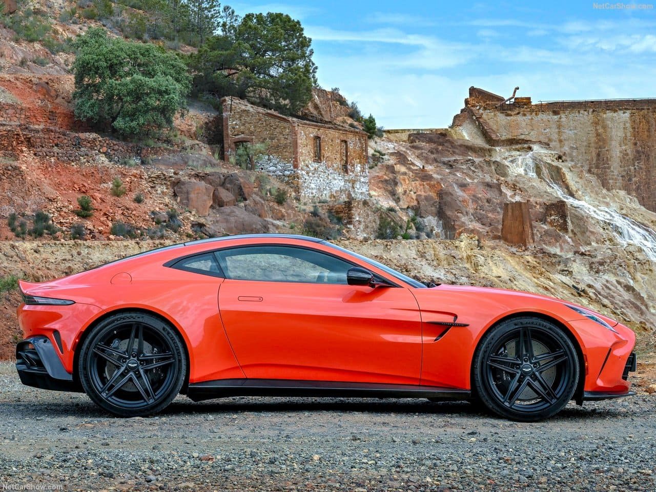 2025 - ASTON MARTIN VANTAGE, foto 79
