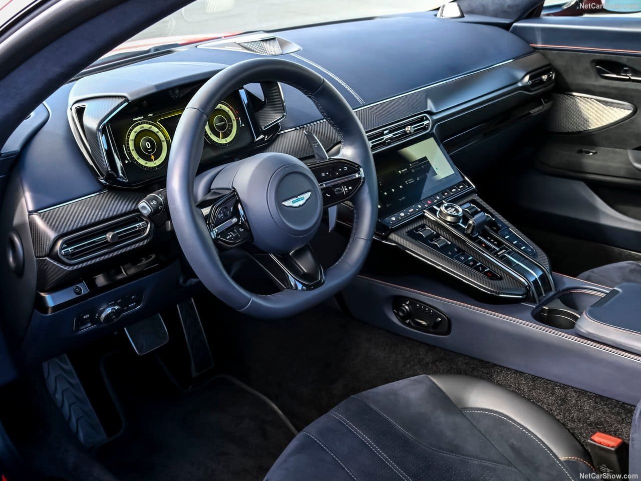 2025 - ASTON MARTIN VANTAGE, foto 162