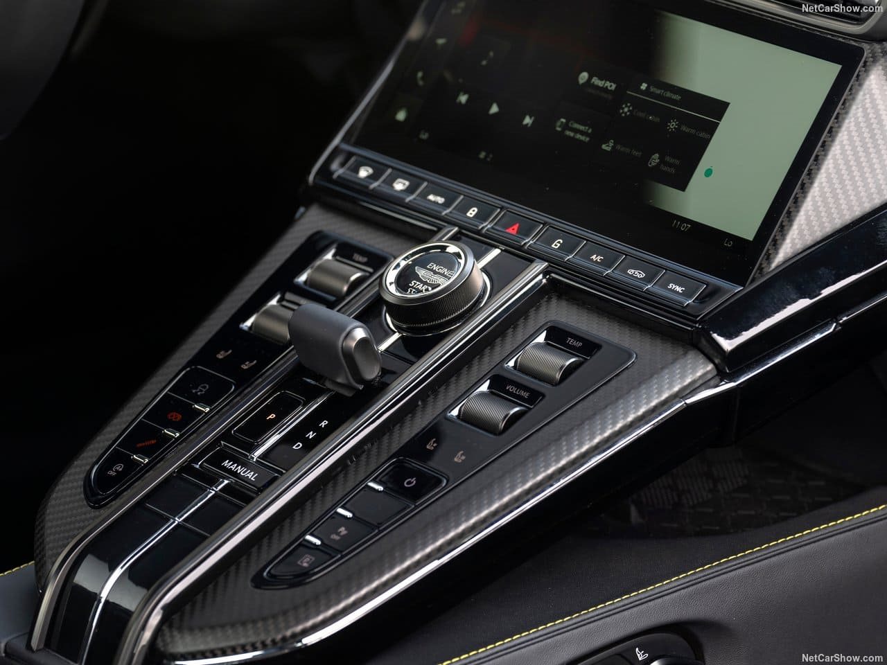 2025 - ASTON MARTIN VANTAGE, foto 181