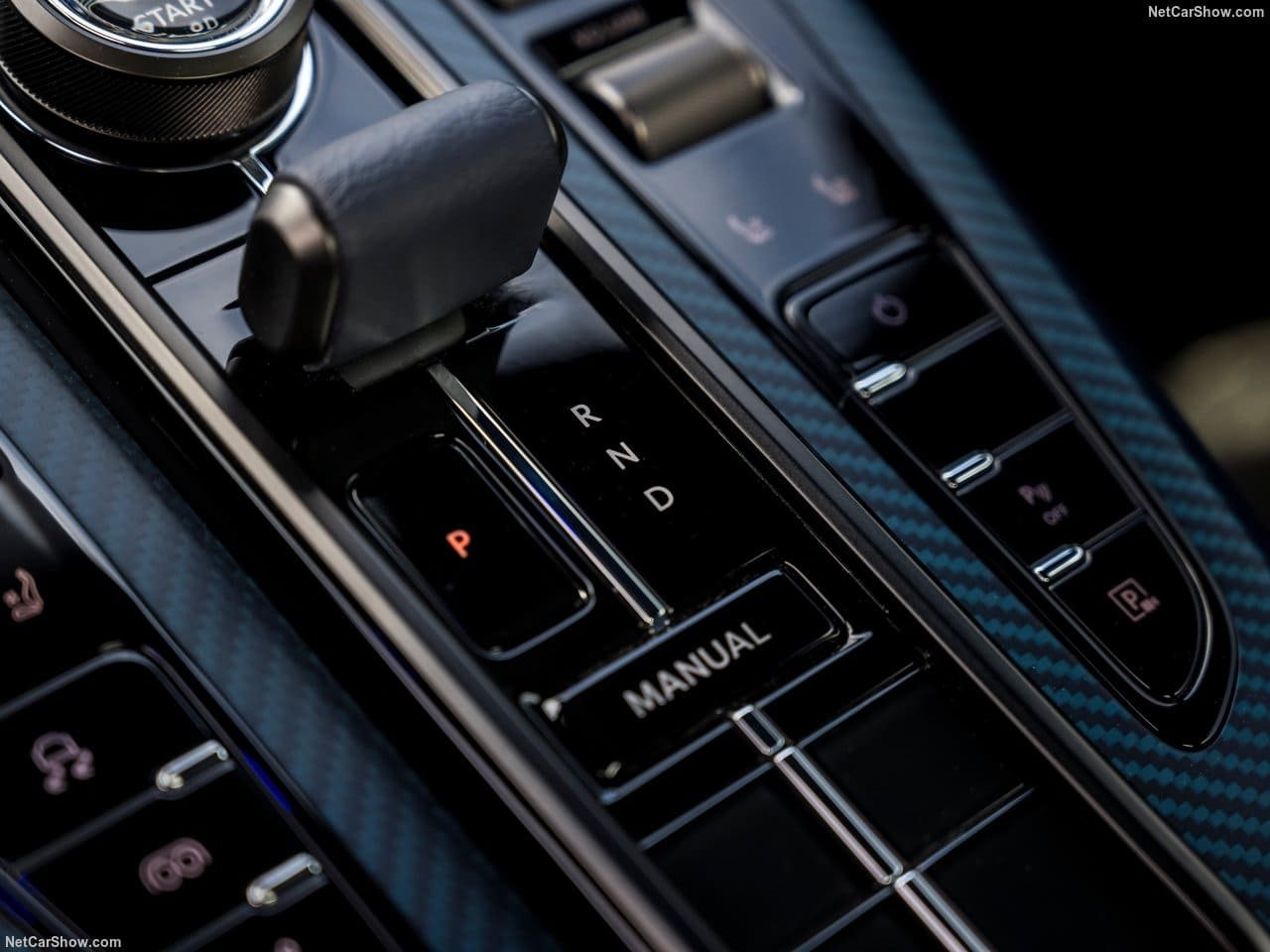 2025 - ASTON MARTIN VANTAGE, foto 184