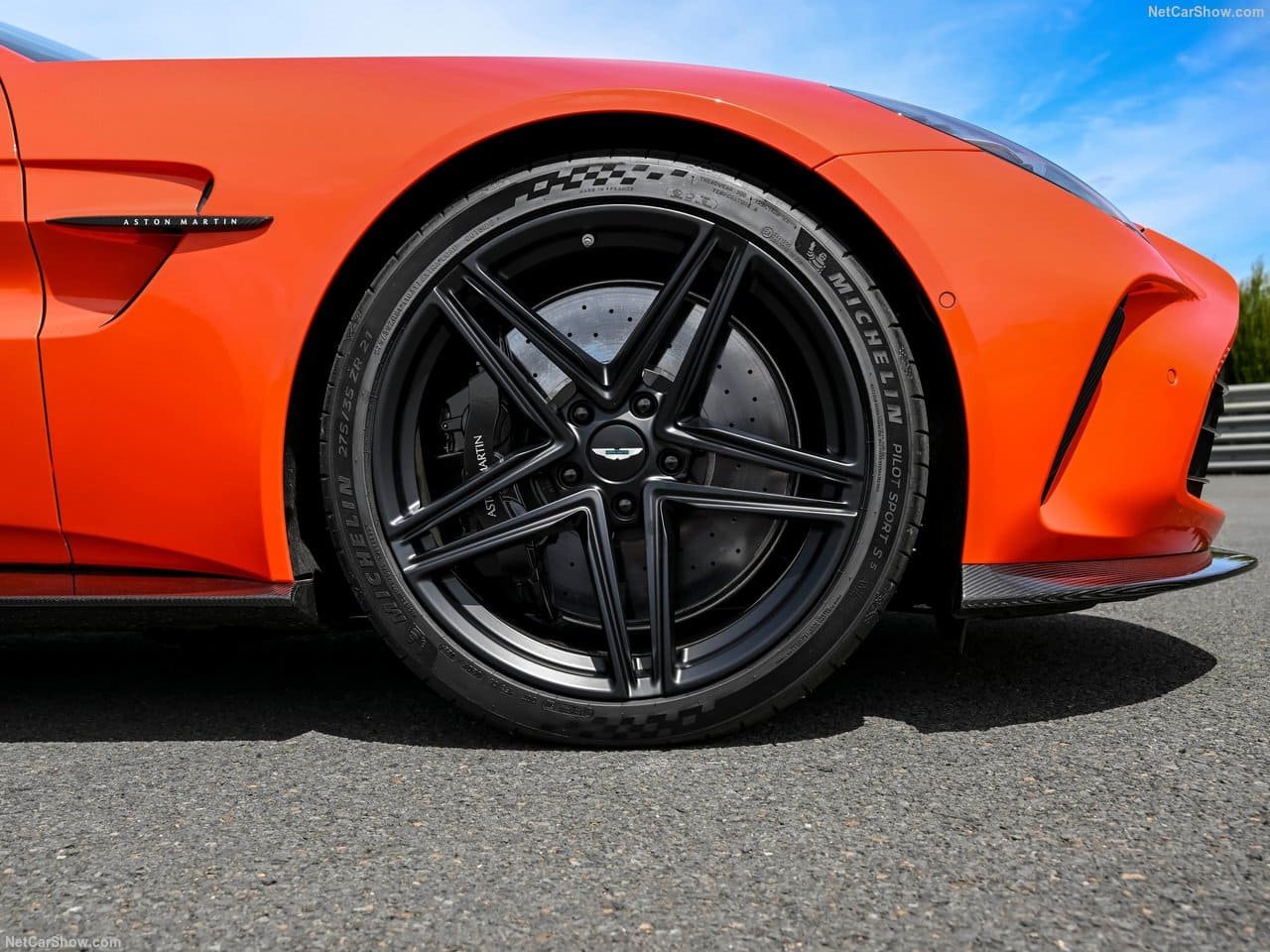 2025 - ASTON MARTIN VANTAGE, foto 226