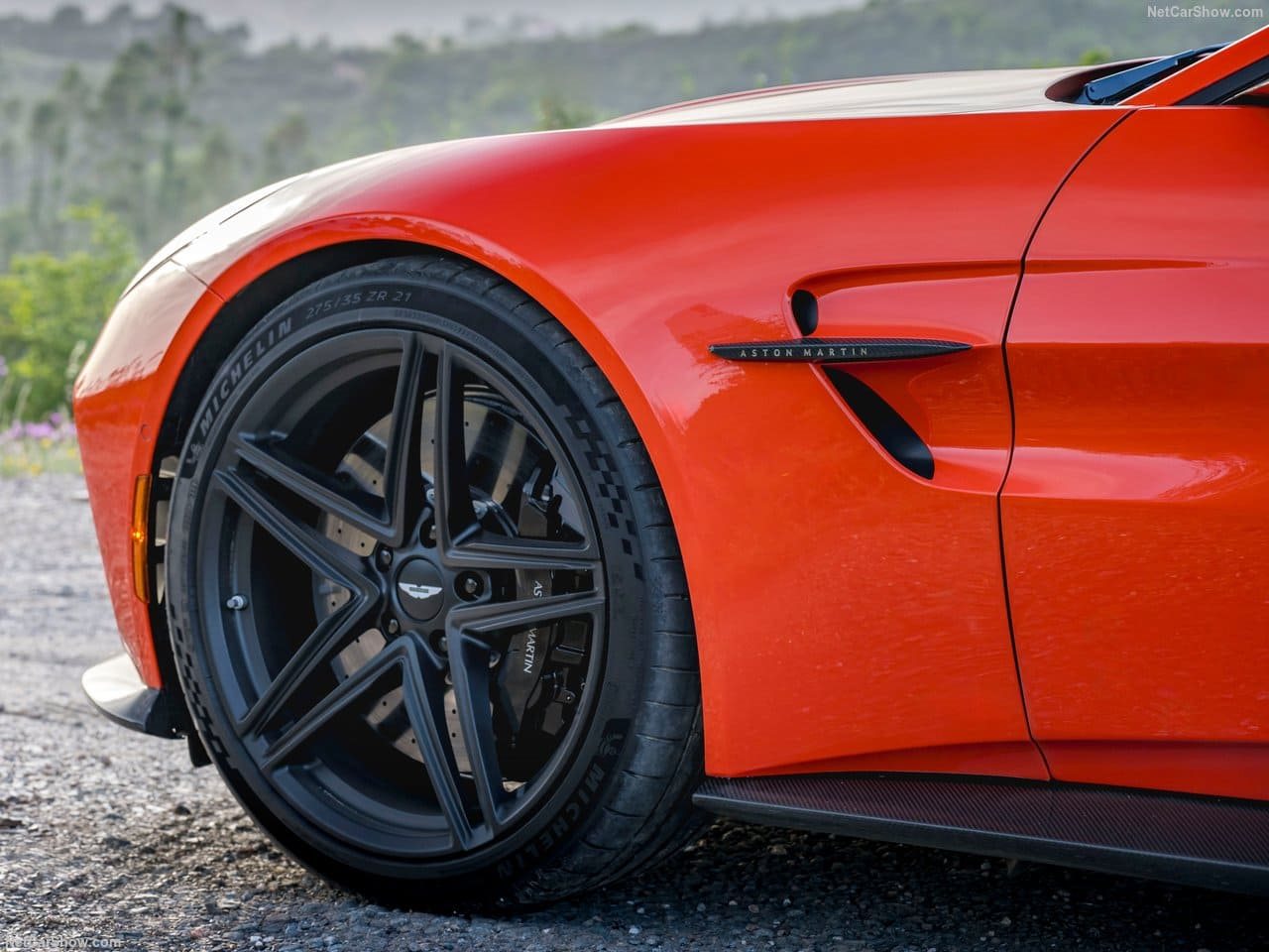 2025 - ASTON MARTIN VANTAGE, foto 227