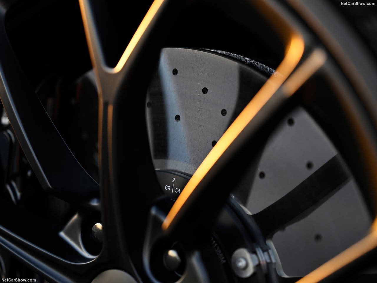 2025 - ASTON MARTIN VANTAGE, foto 247