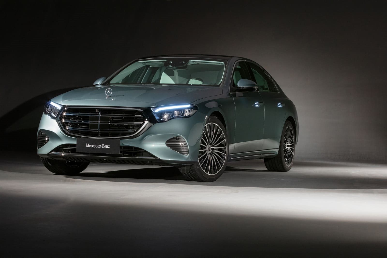 2024 - MERCEDES-BENZ E 300 EXCLUSIVE, foto 1