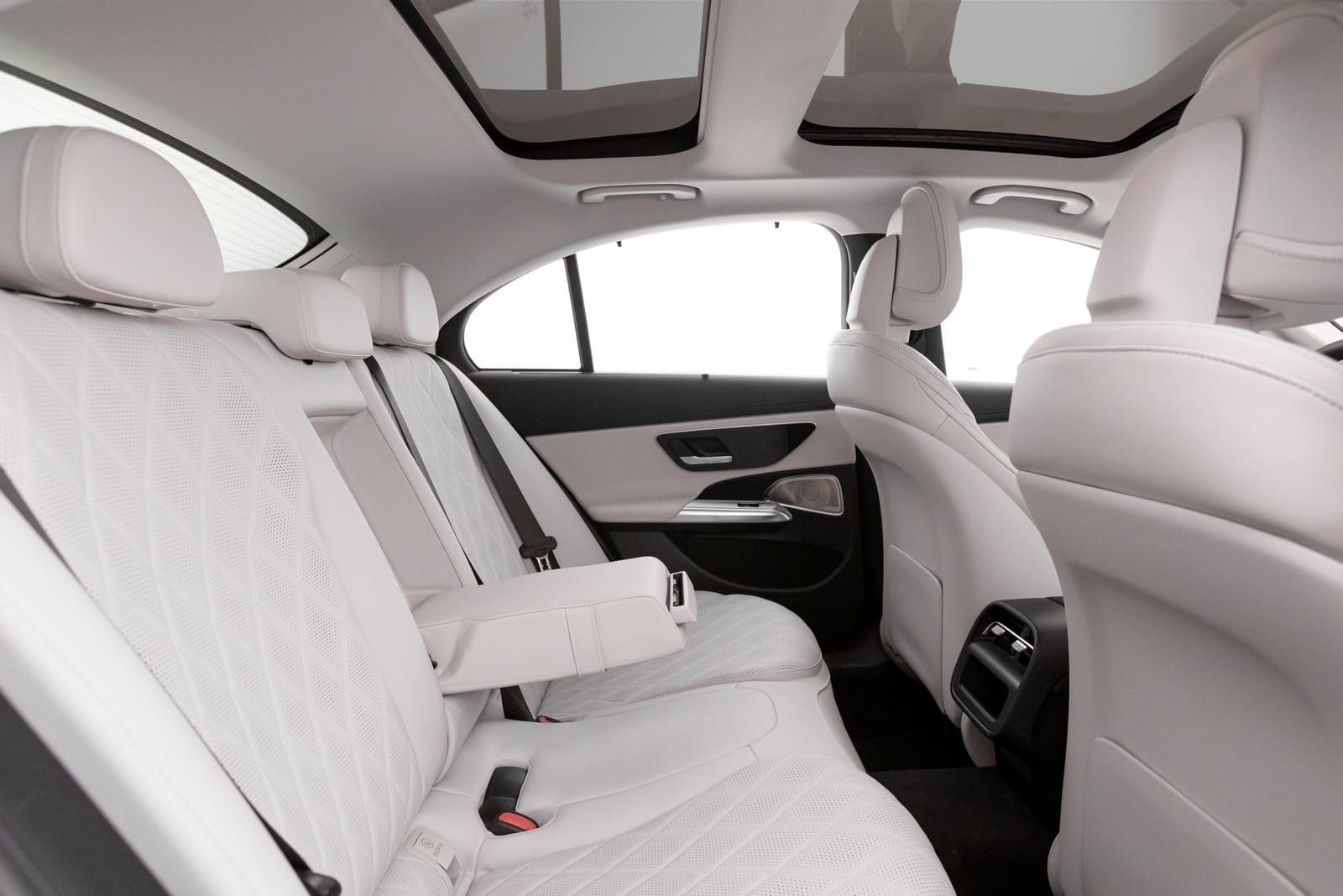 2024 - MERCEDES-BENZ E 300 EXCLUSIVE, foto 42