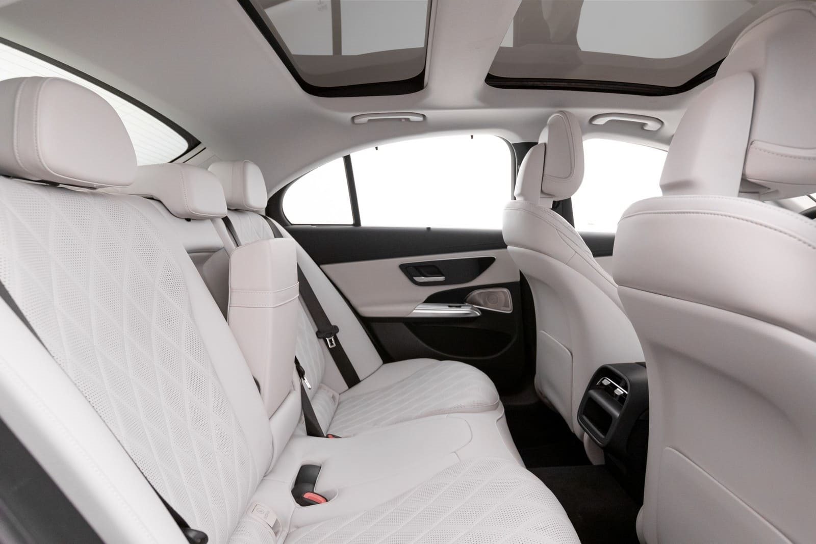 2024 - MERCEDES-BENZ E 300 EXCLUSIVE, foto 44