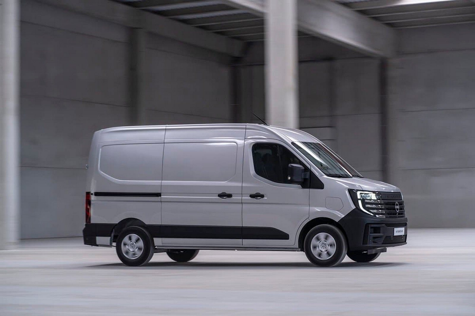 2024 - NISSAN INTERSTAR, foto 1
