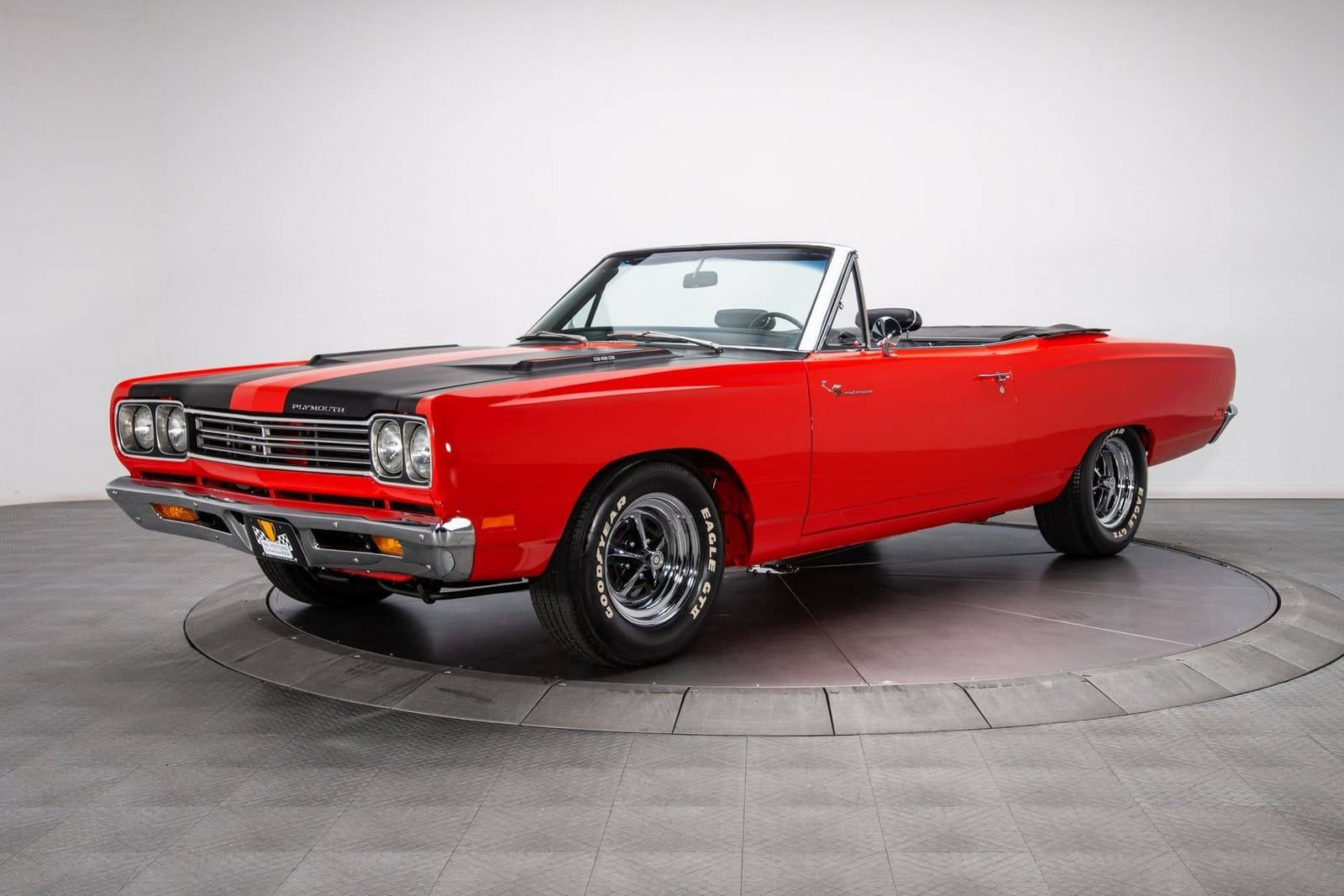 1969 - PLYMOUTH ROAD RUNNER CONVERTIBLE RED, foto 1