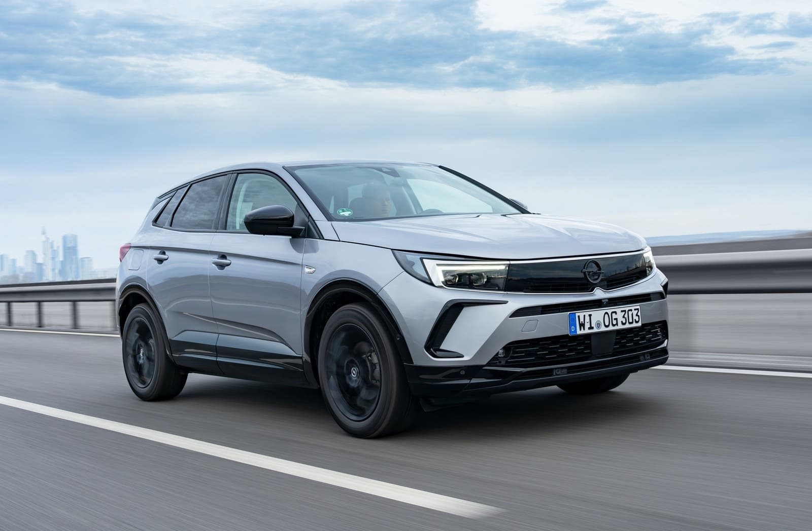 2024 - OPEL GRANDLAND HYBRID, foto 1