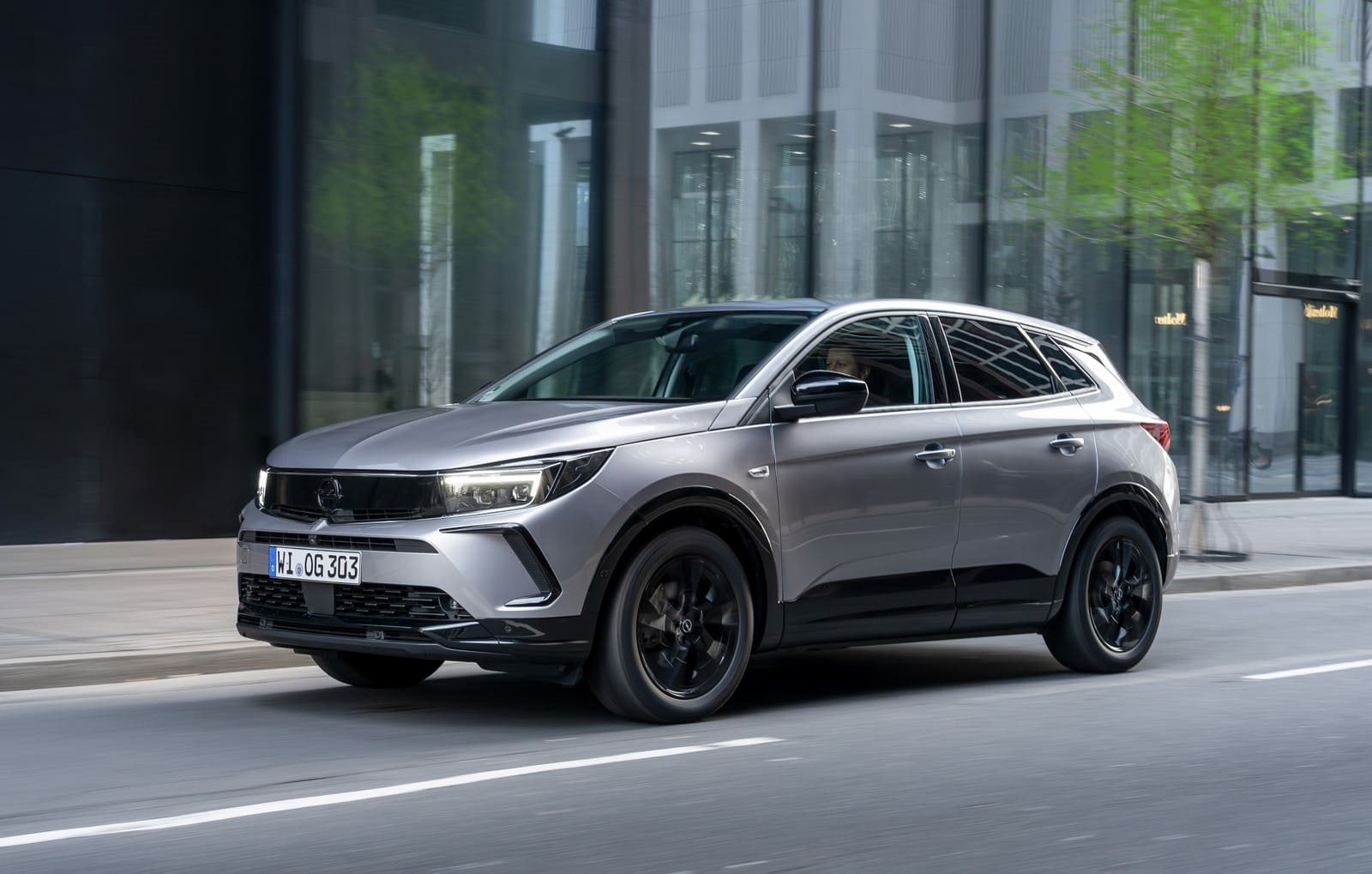 2024 - OPEL GRANDLAND HYBRID, foto 5