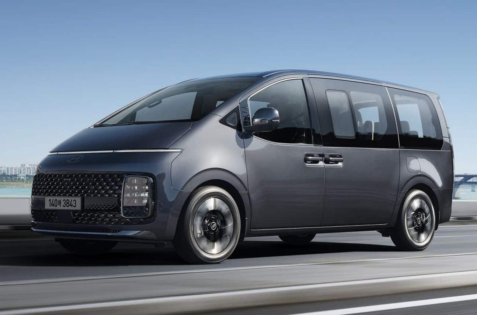 HYUNDAI STARIA HYBRID, foto 1