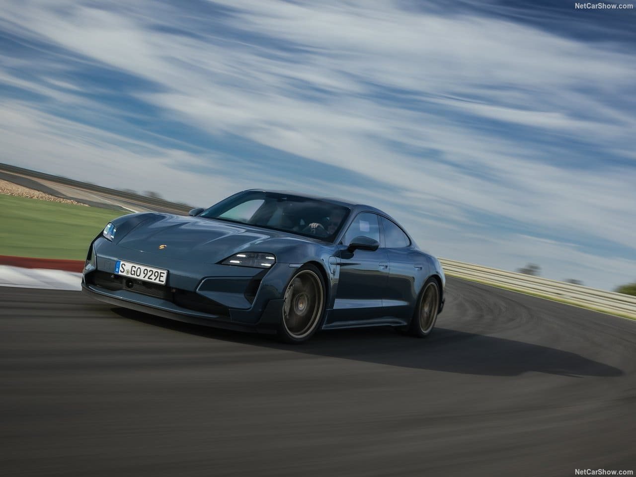 2025 - PORSCHE TAYCAN TURBO GT, foto 13