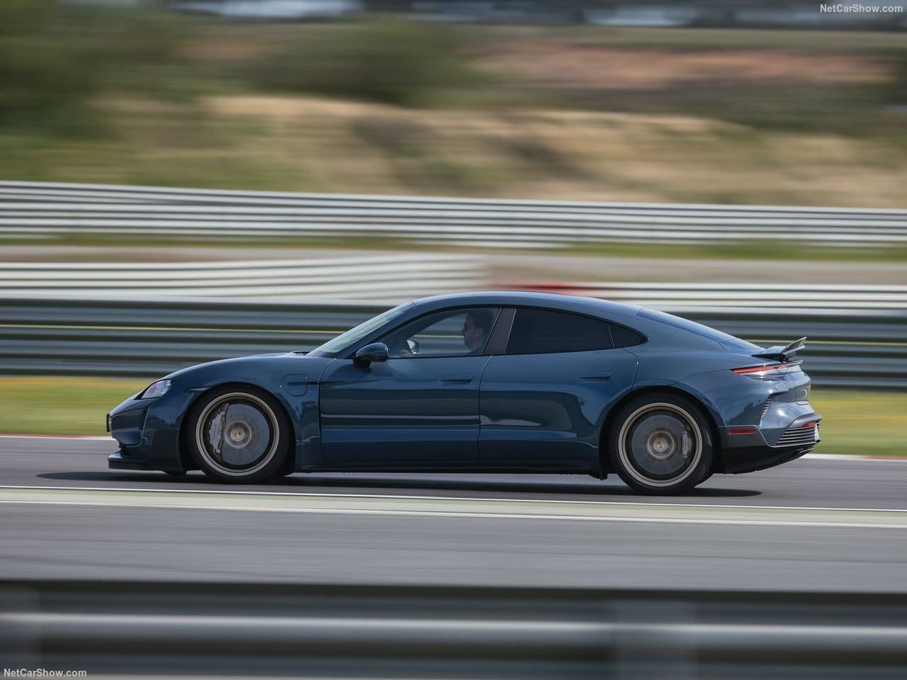 2025 - PORSCHE TAYCAN TURBO GT, foto 30