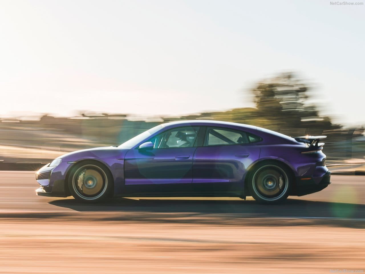 2025 - PORSCHE TAYCAN TURBO GT, foto 31