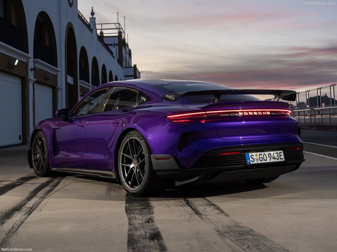 2025 - PORSCHE TAYCAN TURBO GT, foto 33