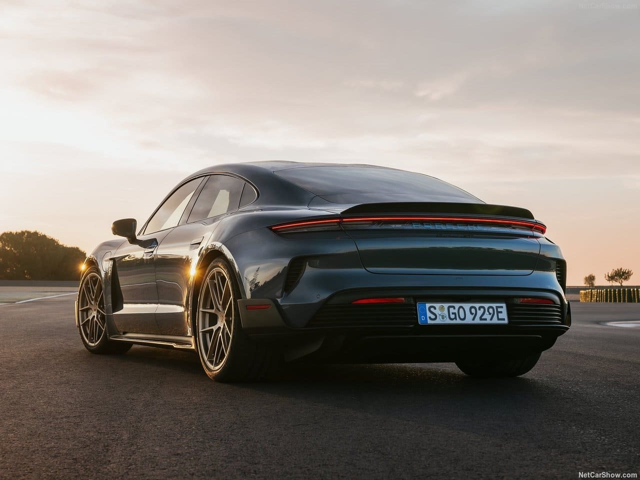 2025 - PORSCHE TAYCAN TURBO GT, foto 36