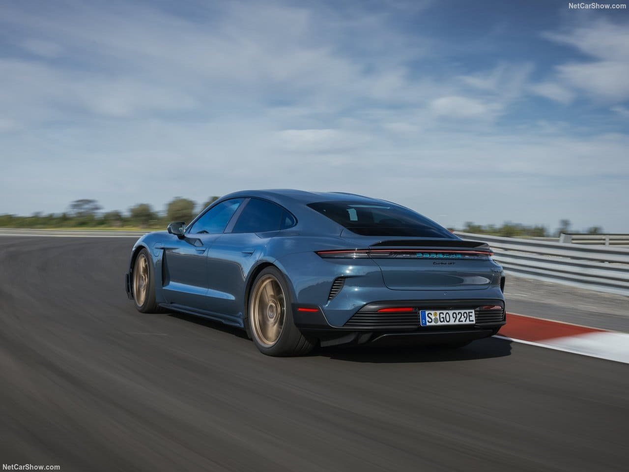 2025 - PORSCHE TAYCAN TURBO GT, foto 38