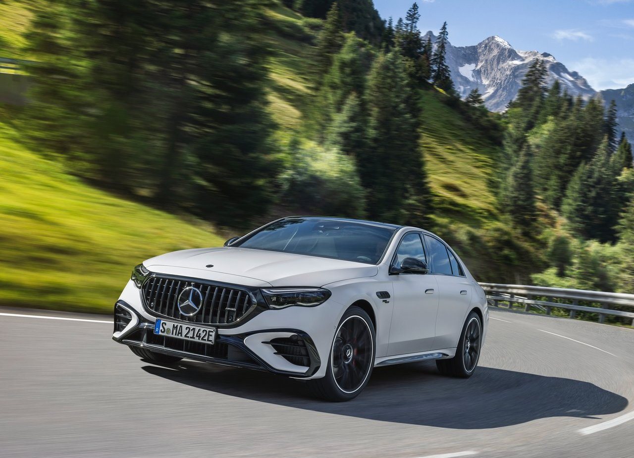 2025 - MERCEDES-AMG E 53 HYBRID, foto 3