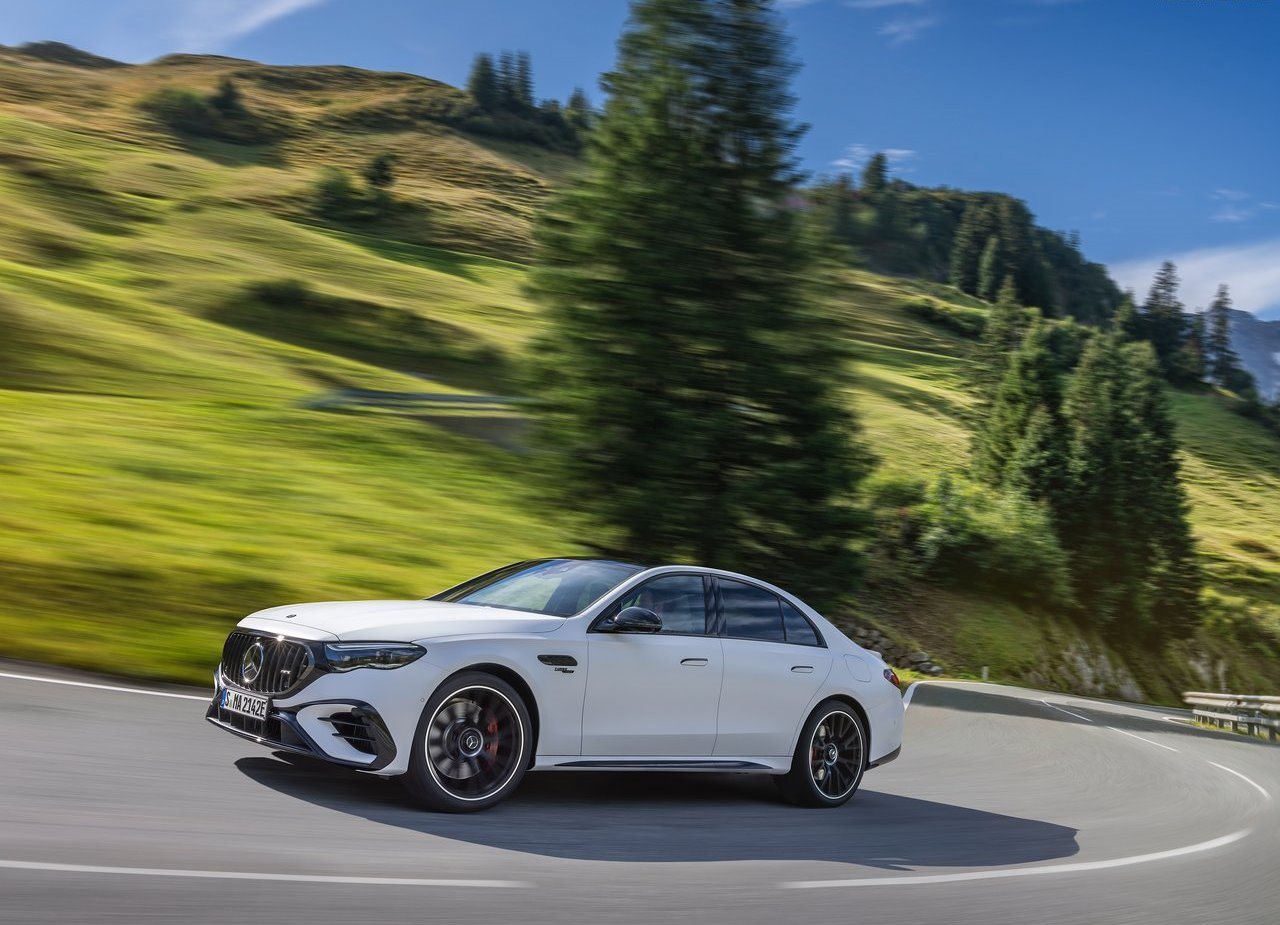 2025 - MERCEDES-AMG E 53 HYBRID, foto 5