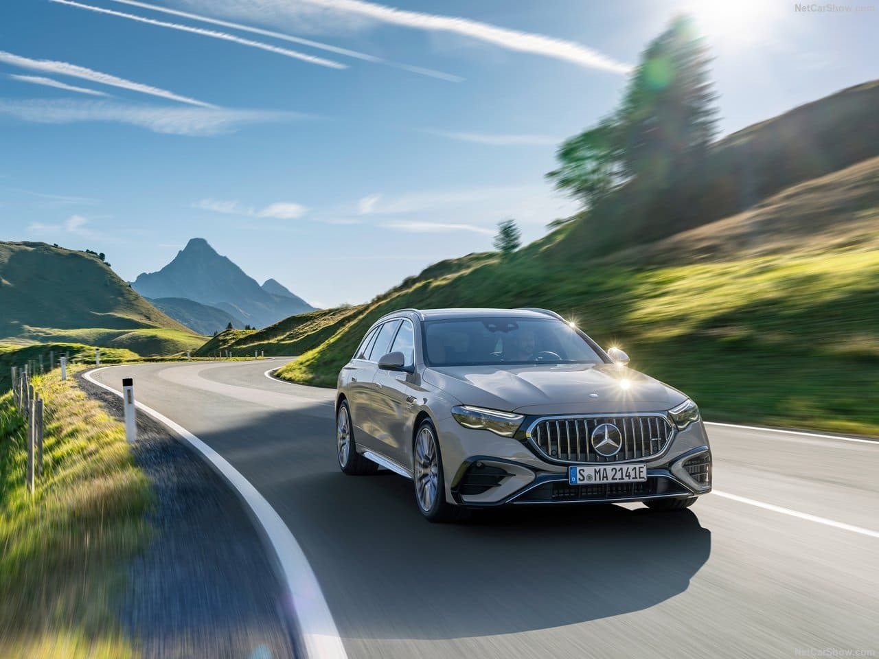 2025 - MERCEDES-AMG E 53 HYBRID ESTATE, foto 12