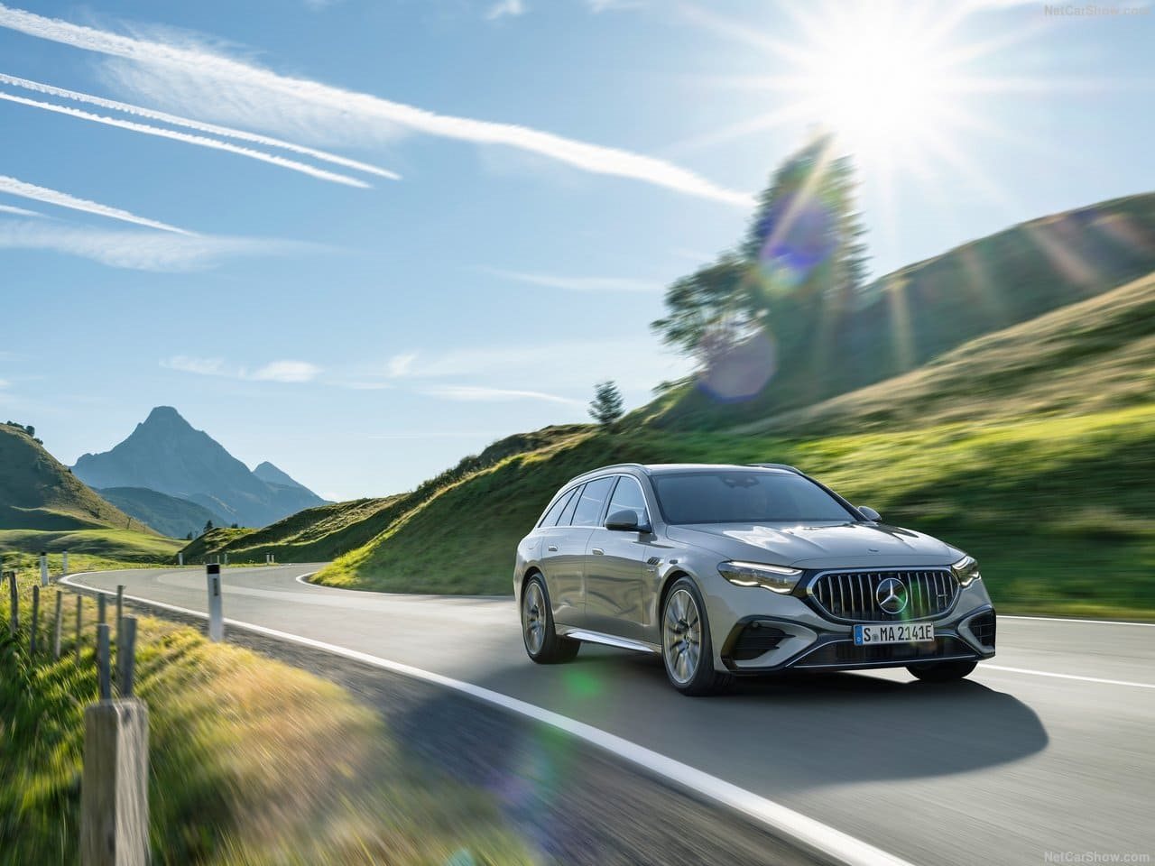 2025 - MERCEDES-AMG E 53 HYBRID ESTATE, foto 13