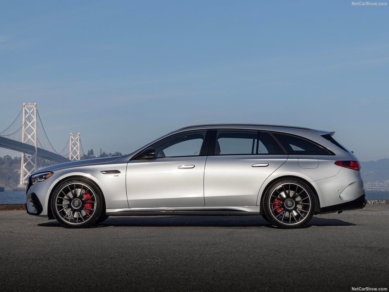 2025 - MERCEDES-AMG E 53 HYBRID ESTATE, foto 16