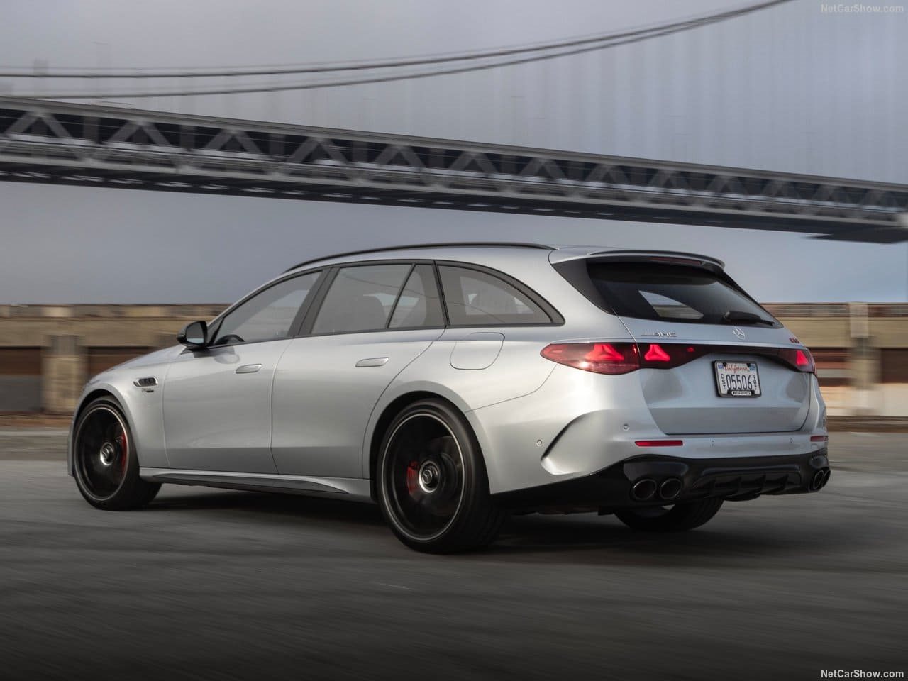 2025 - MERCEDES-AMG E 53 HYBRID ESTATE, foto 24