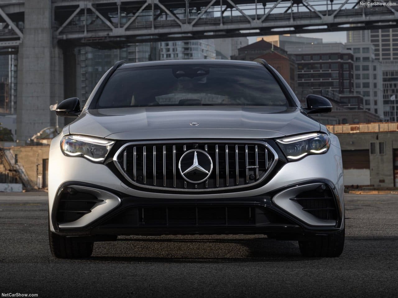 2025 - MERCEDES-AMG E 53 HYBRID ESTATE, foto 31