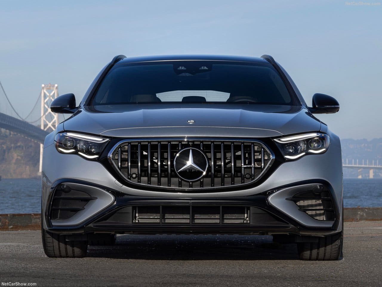 2025 - MERCEDES-AMG E 53 HYBRID ESTATE, foto 33