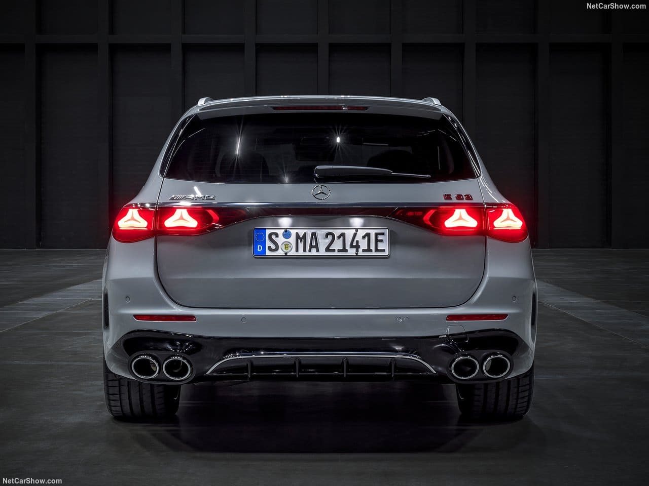 2025 - MERCEDES-AMG E 53 HYBRID ESTATE, foto 35