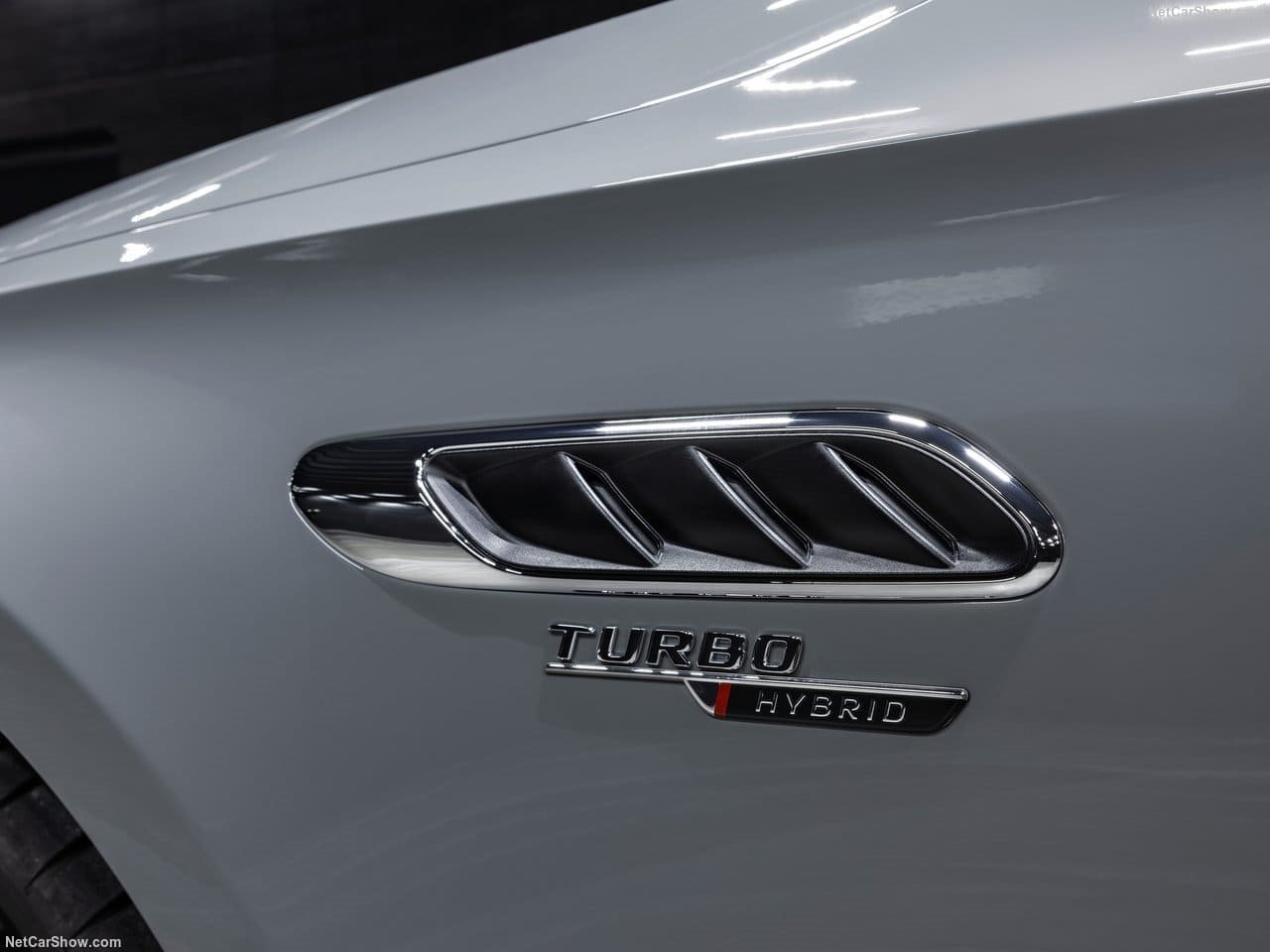 2025 - MERCEDES-AMG E 53 HYBRID ESTATE, foto 83