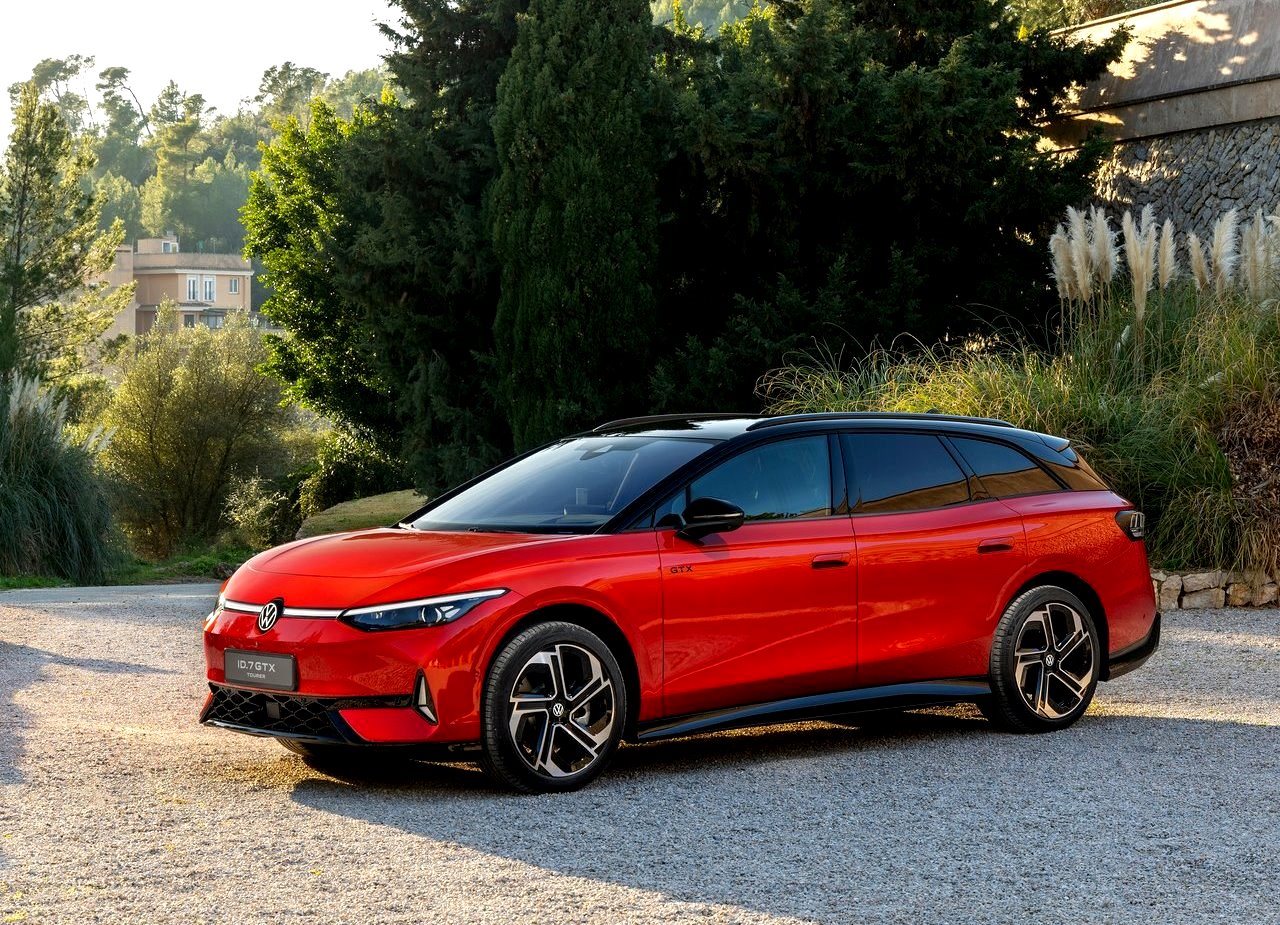 VOLKSWAGEN ID.7 GTX TOURER, foto 2