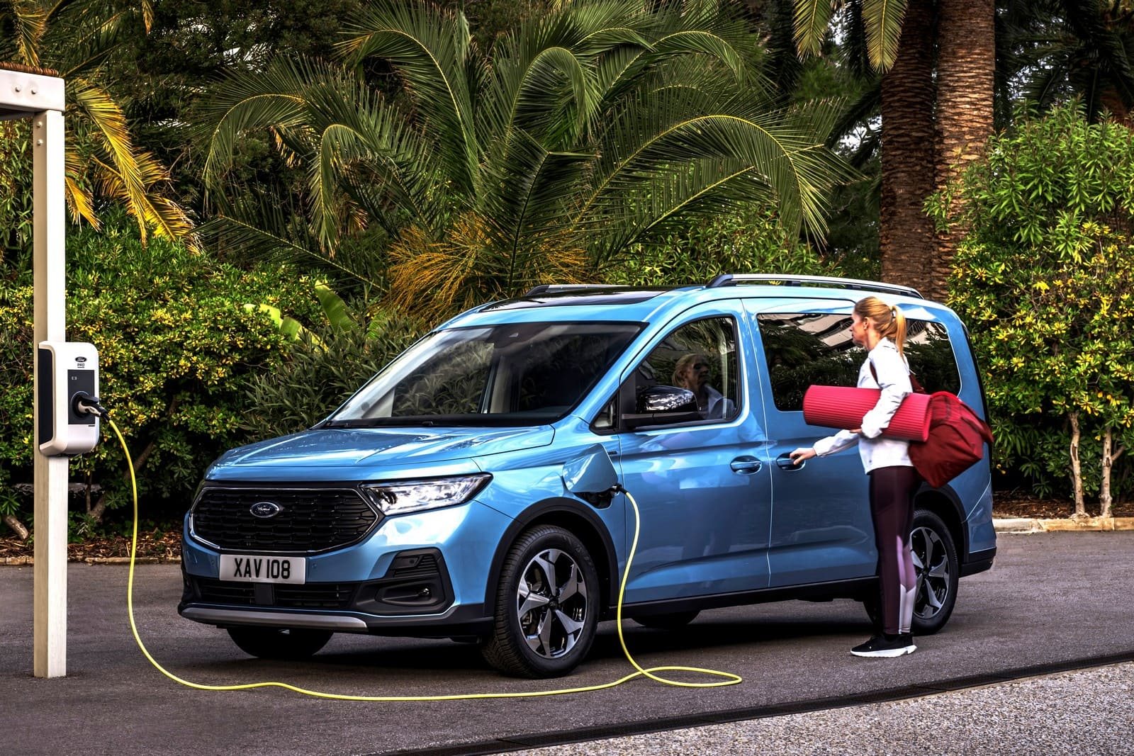 2025 - FORD TOURNEO CONNECT PLUG-IN HYBRID, foto 5