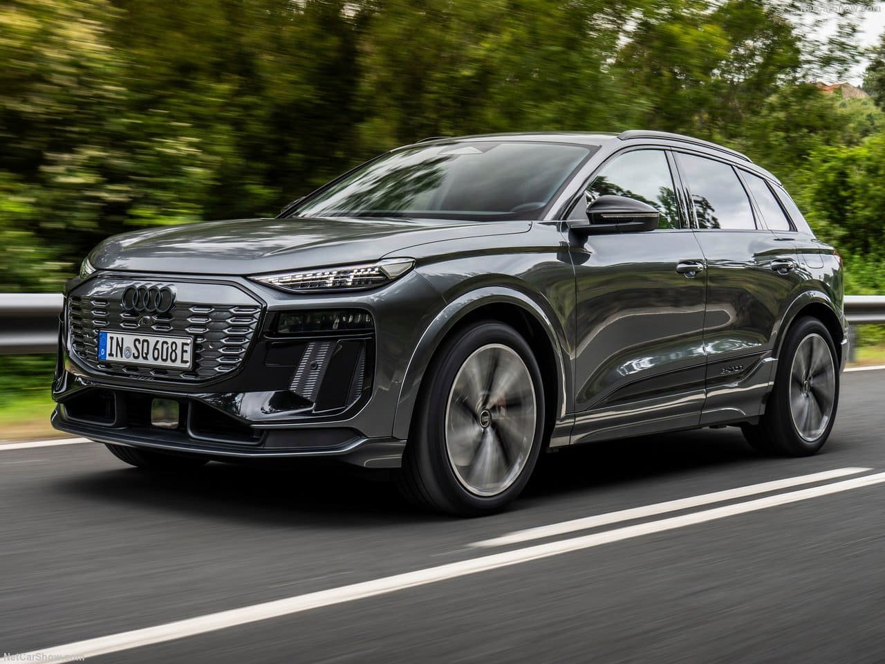 2025 - AUDI SQ6 E-TRON QUATTRO, foto 22