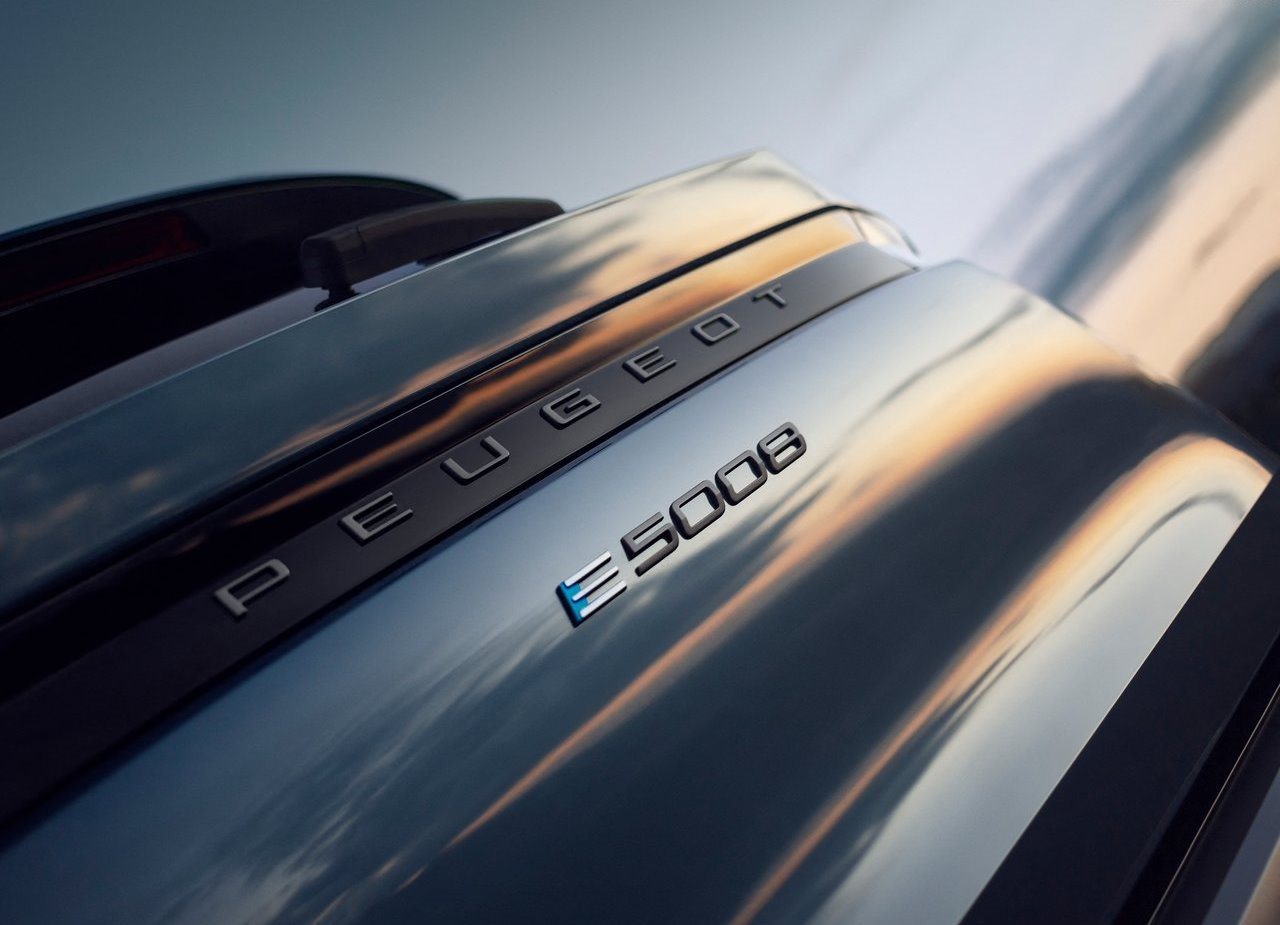PEUGEOT E-5008, foto 42